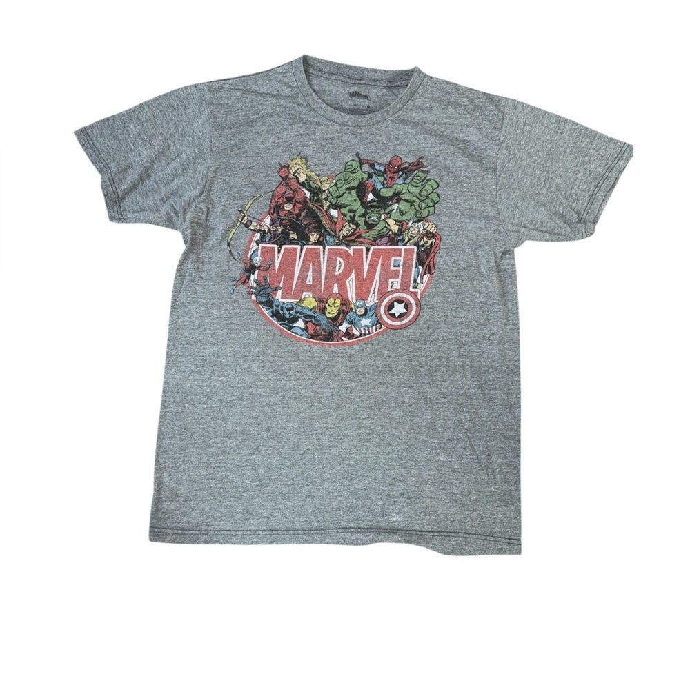 Marvel Heroes Gray T-Shirt Adult Size Medium Super Hero Saving the World Tee Top